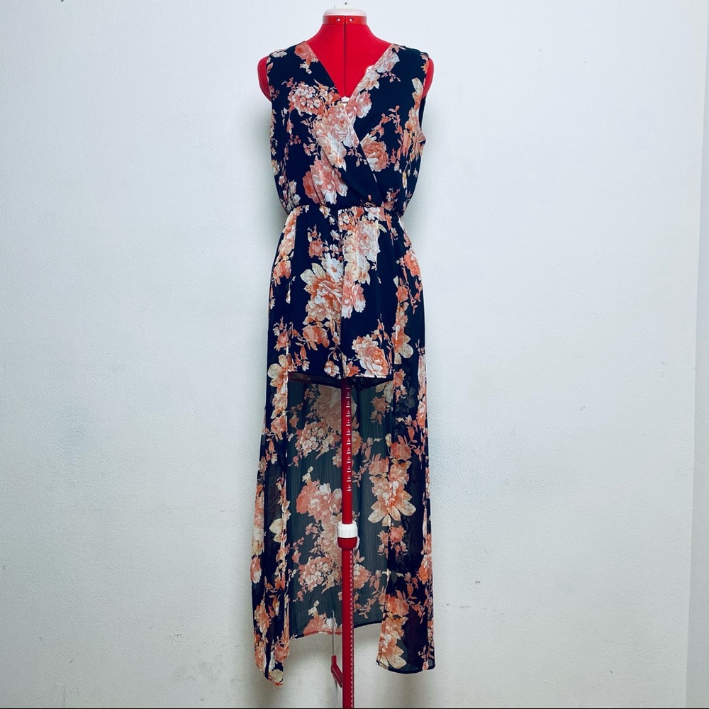 Sweet Storm V-Neck Floral Romper With Train- L